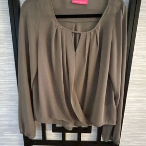 Pookie & Sebastian taupe silky blouse long sleeve M